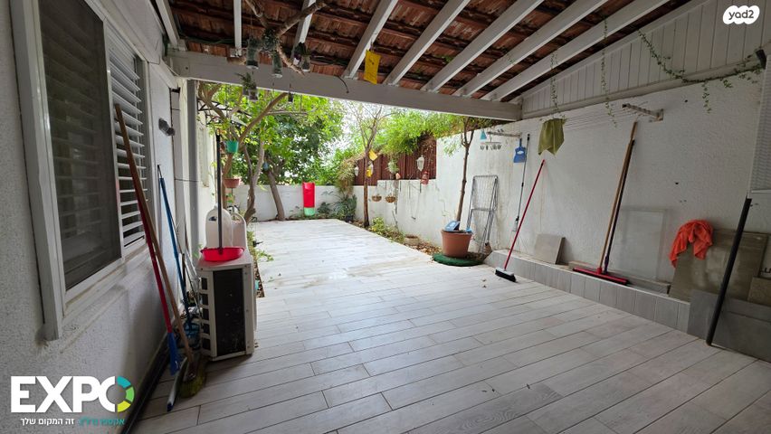 דירת גן, יהודה, רובע א', אריאל