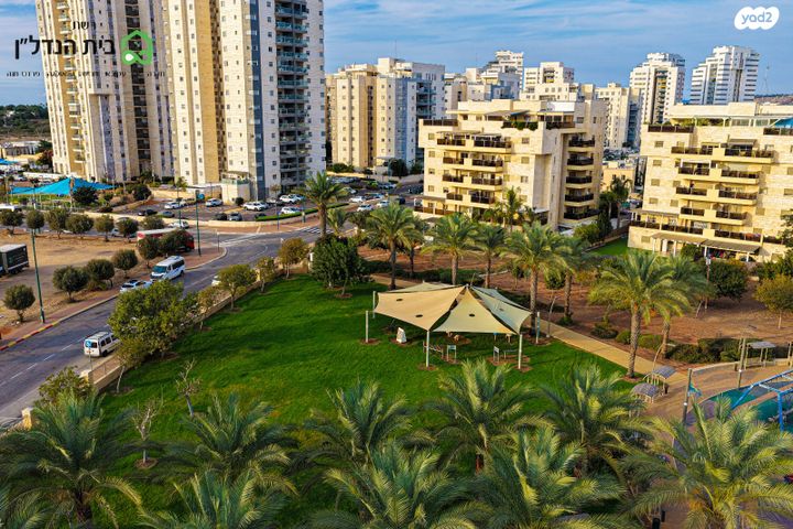 דירה, היובל, אור עקיבא