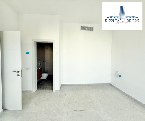 גג/ פנטהאוז, הרצליה הירוקה, נווה עובד, הרצליה