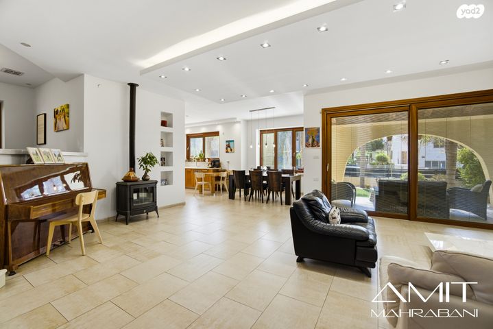 בית פרטי/ קוטג', שאר העיר, להבים