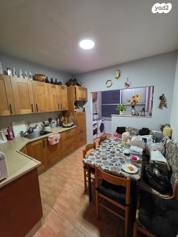 דירה, תרנ"א 61, מרכז העיר, חדרה