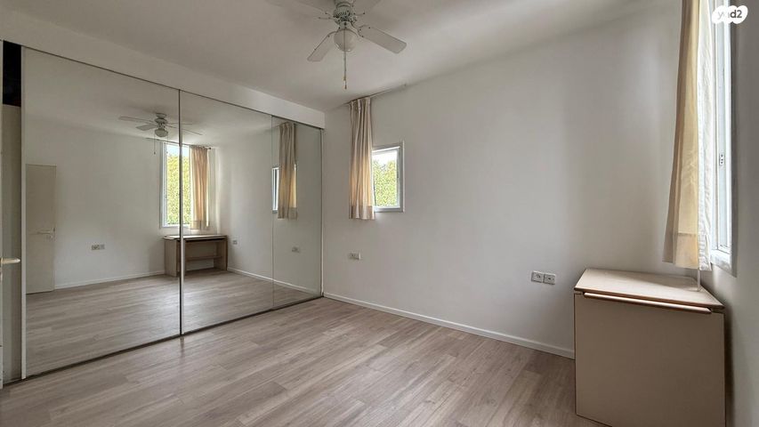 דירה, הרב הרצוג, תל גנים, גבעתיים