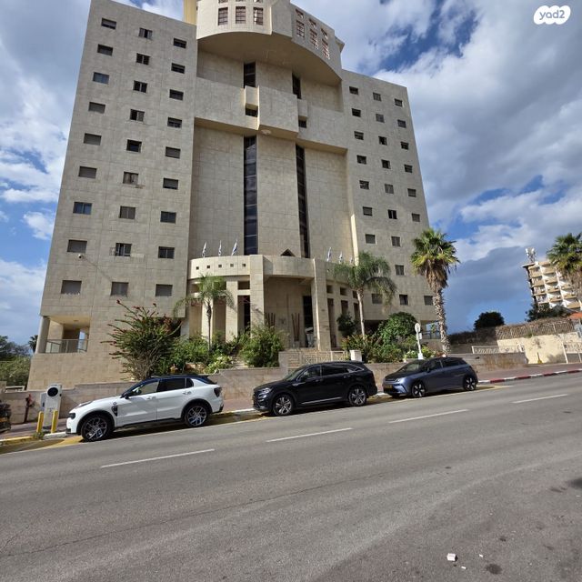 גג/ פנטהאוז, דוד המלך 14, צפון מערב מרכז העיר, נתניה