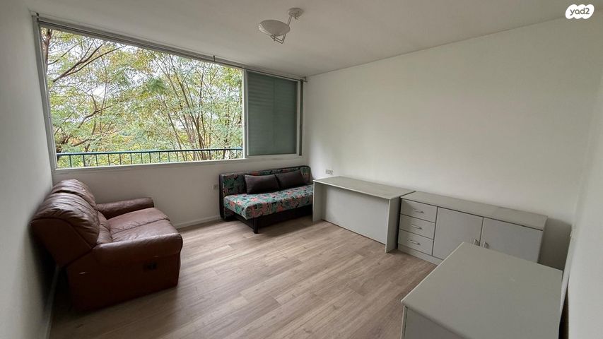 דירה, הרב הרצוג, תל גנים, גבעתיים