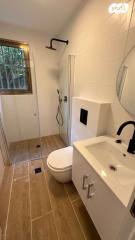 דירה, שדרות העצמאות 57, רוטשילד עצמאות, בת ים