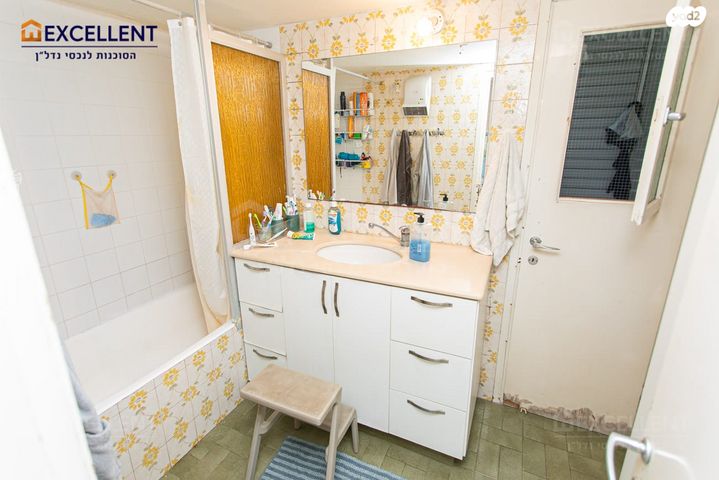 דירה, אוליפנט, מרכז הכרמל, חיפה