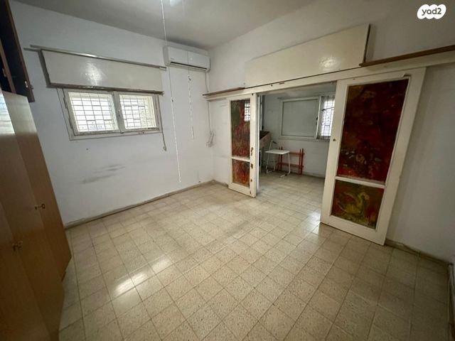 דירה, ישראל טייבר, גבעת הרמבם, גבעתיים