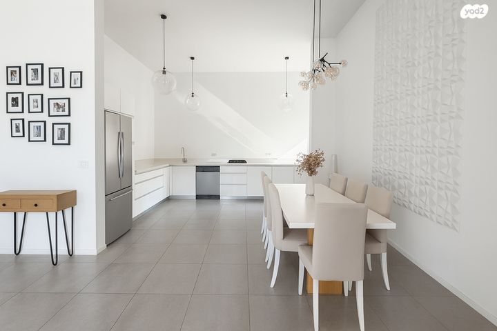 גג/ פנטהאוז, קרן היסוד 26, נווה דוד רמז, רעננה