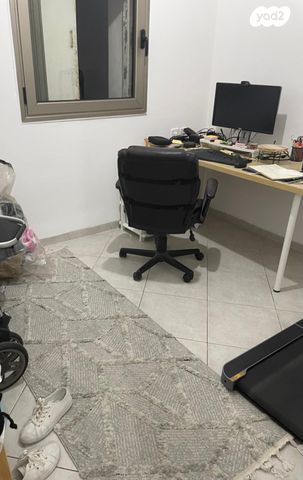 דירה, גיבורי גטו וארשה, רמת אשכול, חיפה