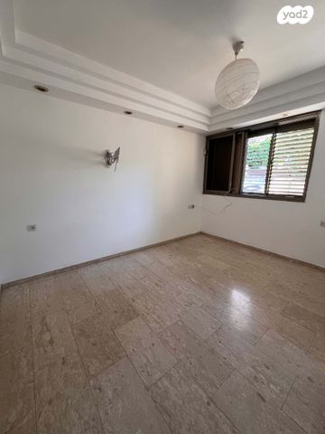 דירת גן, הרצל, שיכון חדש, אזור