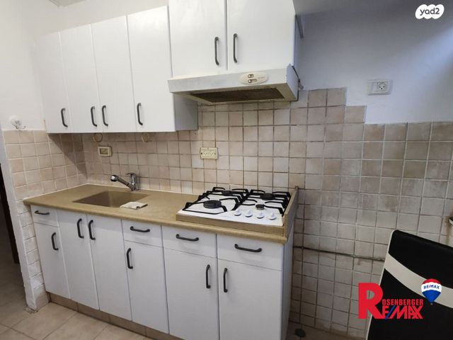 דירה, התותחנים 23, תל גיבורים, חולון