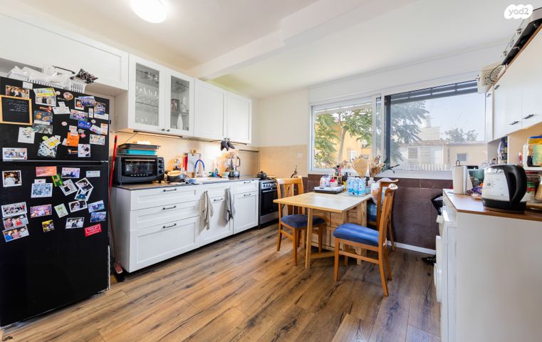 דירה, שבטי ישראל 11, גבעת אולגה, חדרה