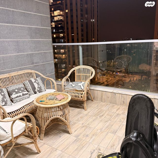 דירה, היינץ כהן, קרית אילון, חולון