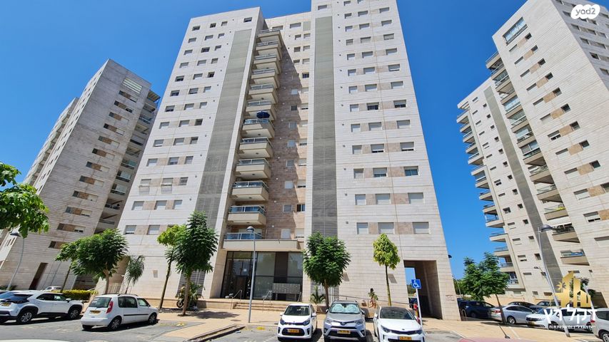 דירה, דרך הים, עכו