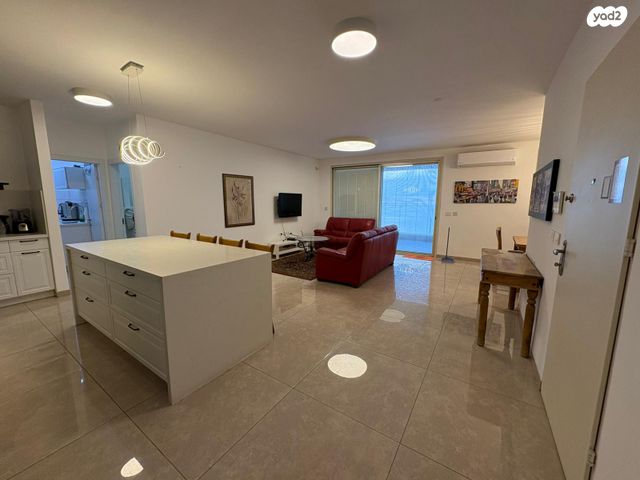 דירת גן, דרך אריאל שרון, טבריה