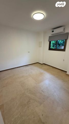 דירה, שדרות העצמאות 57, רוטשילד עצמאות, בת ים