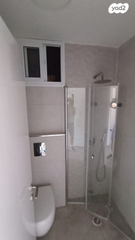 דירה, אלי כהן, רמת הנשיא, בת ים