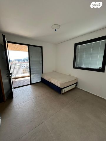 דירה, שער פלמר, תחנת רכבת השמונה, חיפה