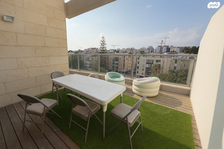 גג/ פנטהאוז, קרן היסוד 26, נווה דוד רמז, רעננה