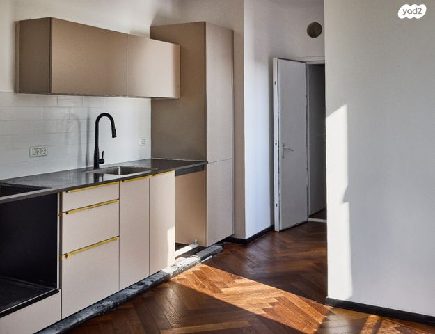 גג/ פנטהאוז, מטלון, פלורנטין, תל אביב יפו