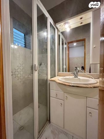 שדרות הנרייטה סולד 25