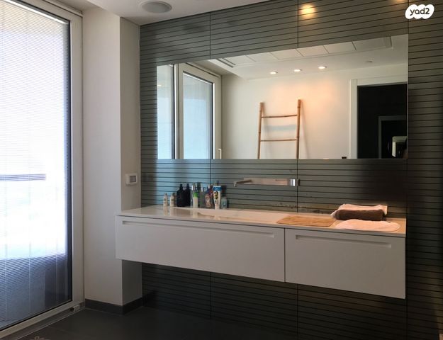 דירה, ניסים אלוני 21, צמרות איילון, פארק צמרת, תל אביב יפו