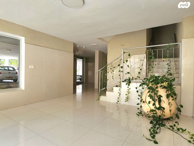 דירה, הקוצרים, מרכז, הרצליה