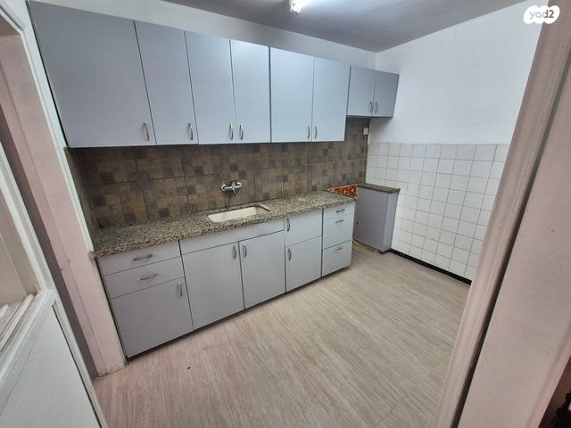 דירה, קרן קיימת לישראל, קרית ביאליק