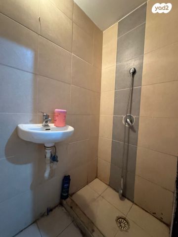 יחידת דיור, החלוץ 29, שוק תלפיות, חיפה