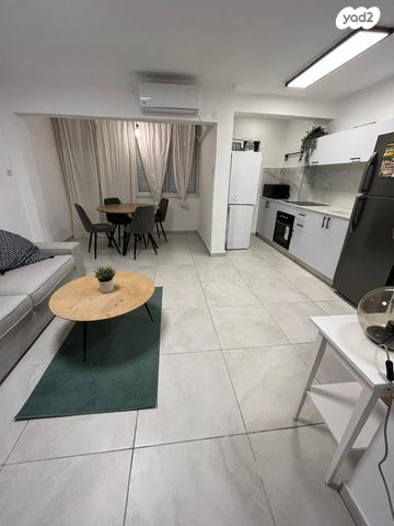 דירה, דימונה