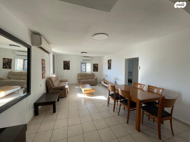 דירה, נביעות, צופית תחתית, אילת