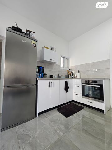 דירה, משה שרת, עפולה