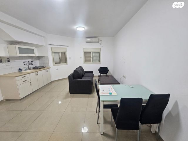 קיבוץ גלויות 