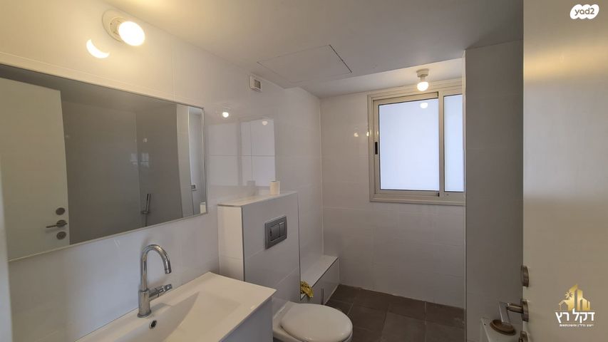 דירה, דרך הים, עכו