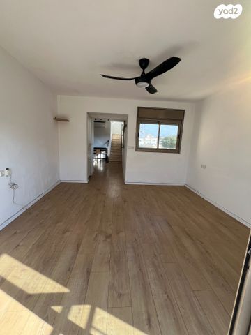 גג/ פנטהאוז, ויטל, פלורנטין, תל אביב יפו