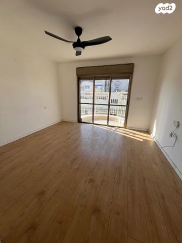 גג/ פנטהאוז, ויטל, פלורנטין, תל אביב יפו