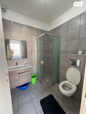 דירה, הרצל 44, מרכז העיר דרום, נתניה