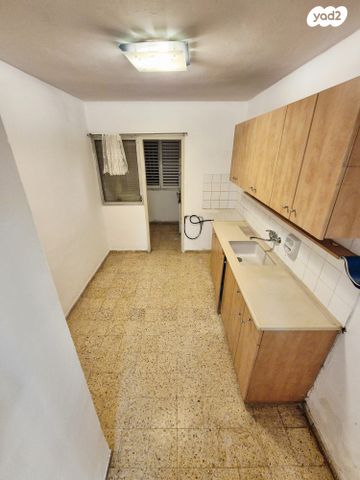 דירה, משה שרת 25, קרית שרת מזרח, חולון