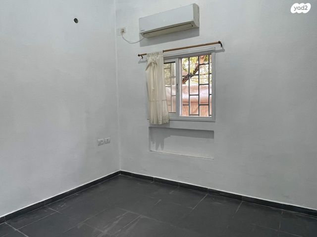 בית פרטי/ קוטג', גיל עמל, הוד השרון