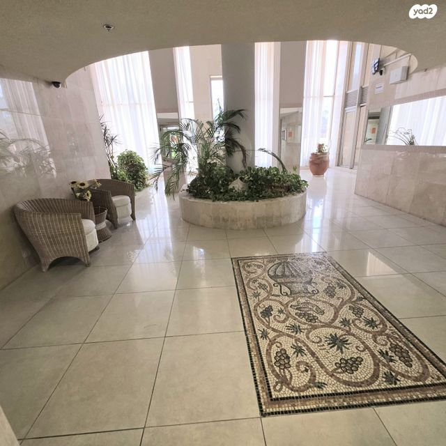 גג/ פנטהאוז, דוד המלך 14, צפון מערב מרכז העיר, נתניה