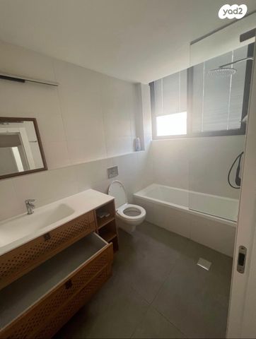 בית פרטי/ קוטג', יצחק בשביס זינגר, הגוש הגדול, רמת אביב החדשה, נופי ים, תל אביב יפו