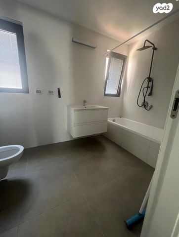 בית פרטי/ קוטג', יצחק בשביס זינגר, הגוש הגדול, רמת אביב החדשה, נופי ים, תל אביב יפו