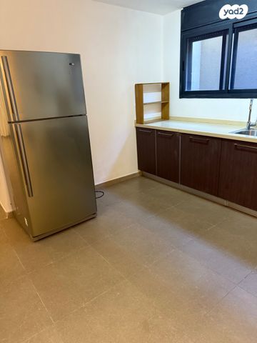 מרתף/ פרטר, הכרמל, עין הים, חדרה