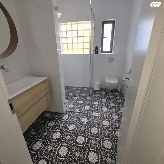 גג/ פנטהאוז, דוד המלך 14, צפון מערב מרכז העיר, נתניה