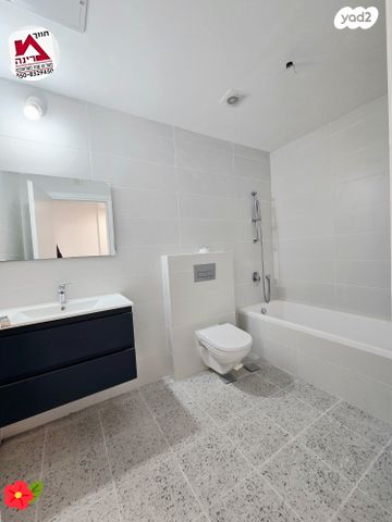 דירה, שפינוזה 25, אברמוביץ', ראשון לציון