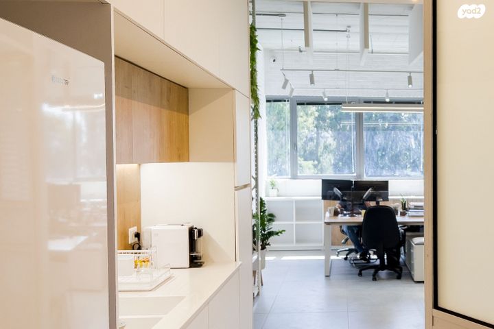 משרדים, שדרות ירושלים 3, נווה גנים, קרית מוצקין