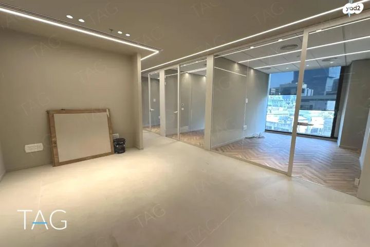 משרדים, דרך מנחם בגין, רמת גן