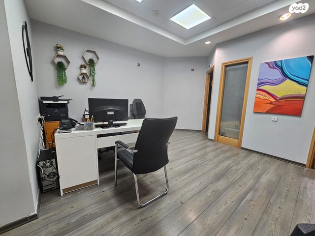 אזור תעשיה גבעת שאול