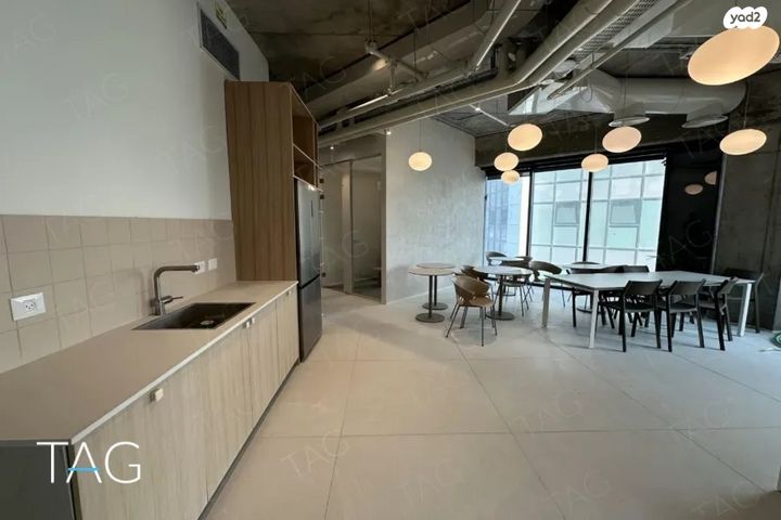 משרדים, תוצרת הארץ, תל אביב יפו