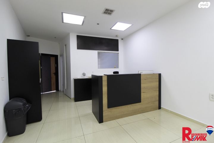 משרדים, הלוחמים 1, אזור תעסוקה צומת חולון, תל אביב יפו